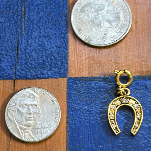 JOAN RIVERS Detachable Charm - Picture 3 of 3